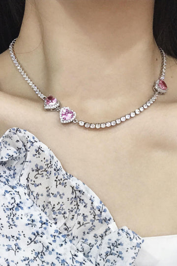 Collar Redondo Rosa con Diamantes de Imitación en Corazón